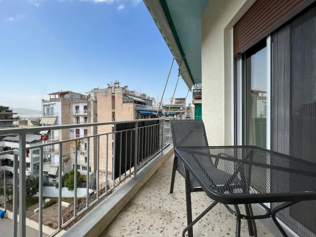 Chiou Spacious 90sqm apt in Athens - photo 7