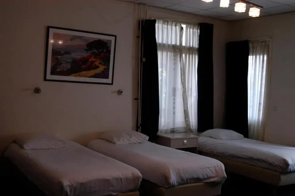 Hotel 83 - photo 6