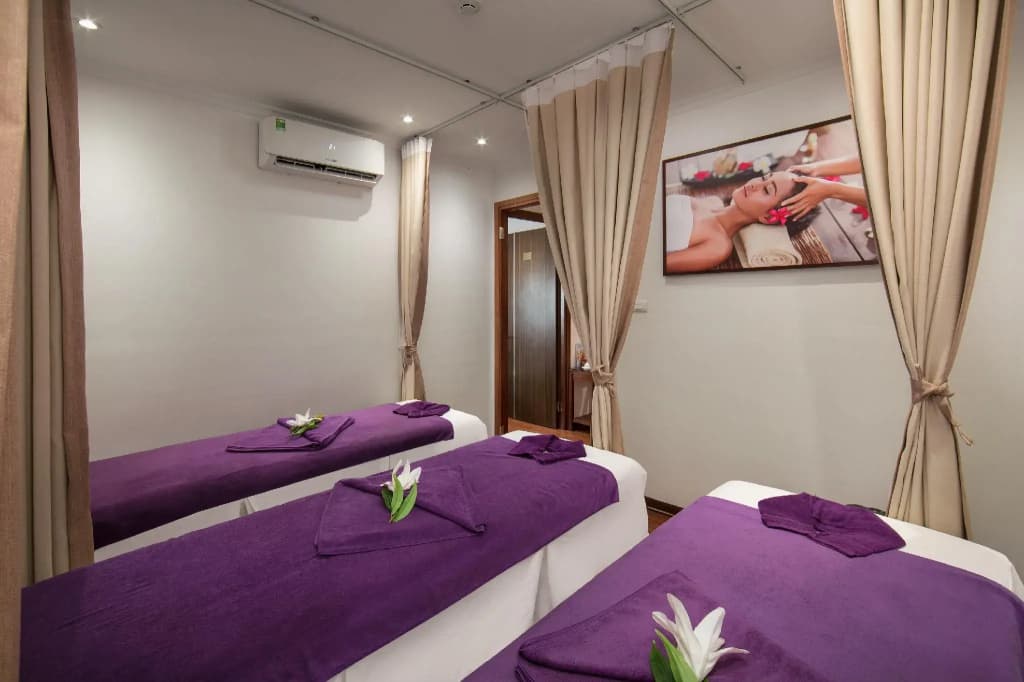 Quoc Hoa Premier Hotel and Spa - photo 3