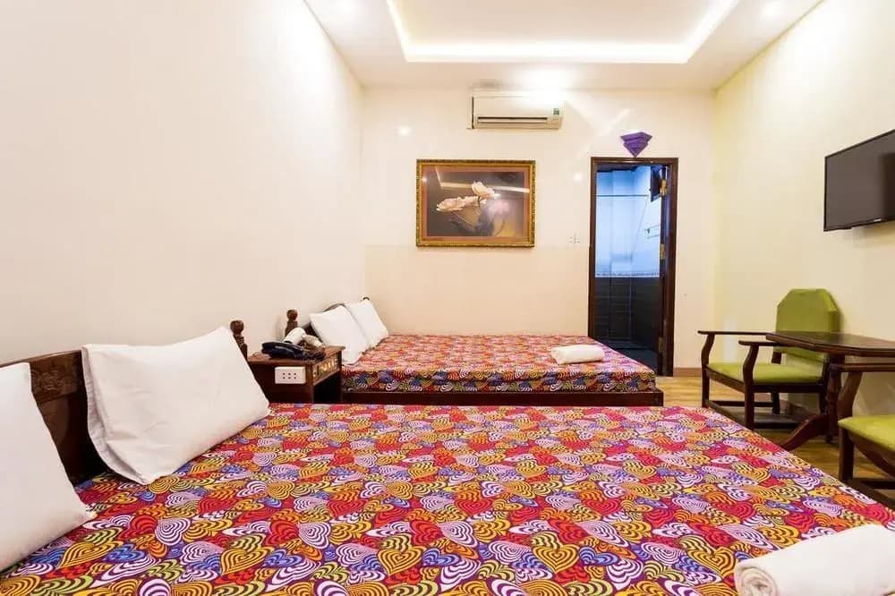 Family Hotel - photo 7