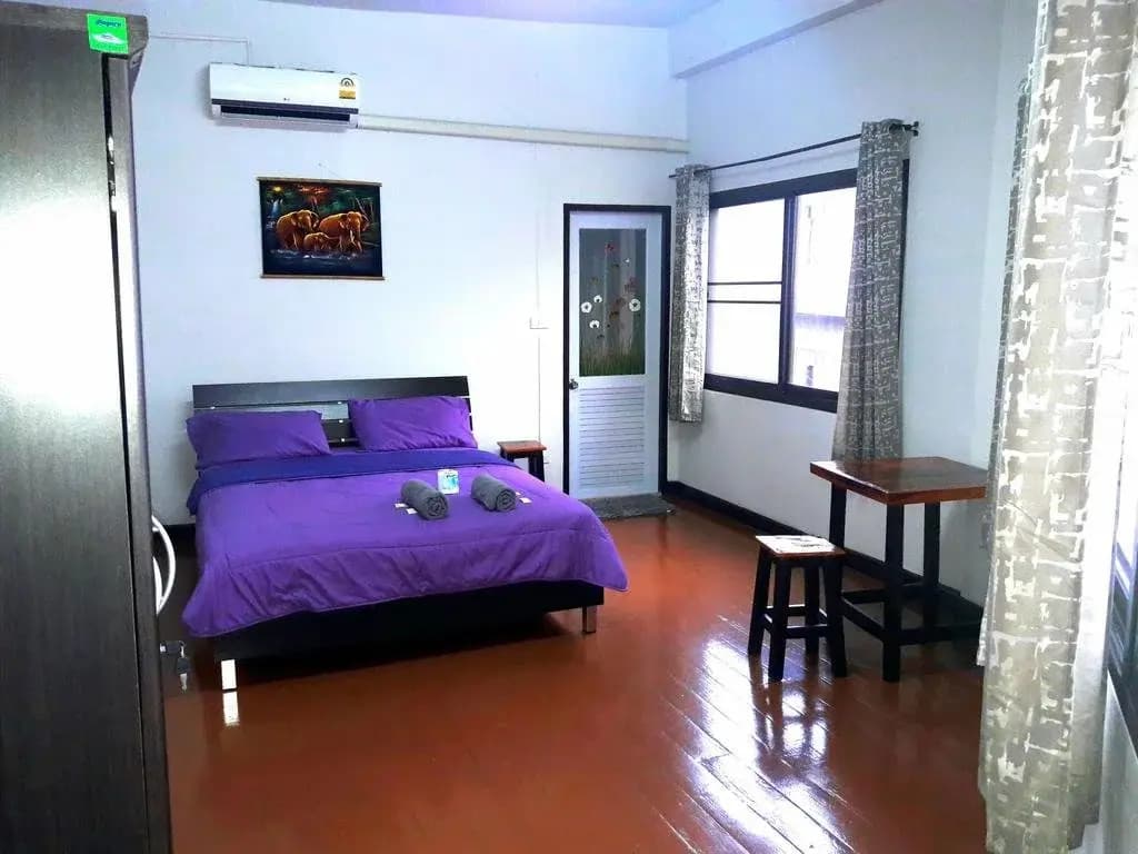 D & N hostel - photo 11