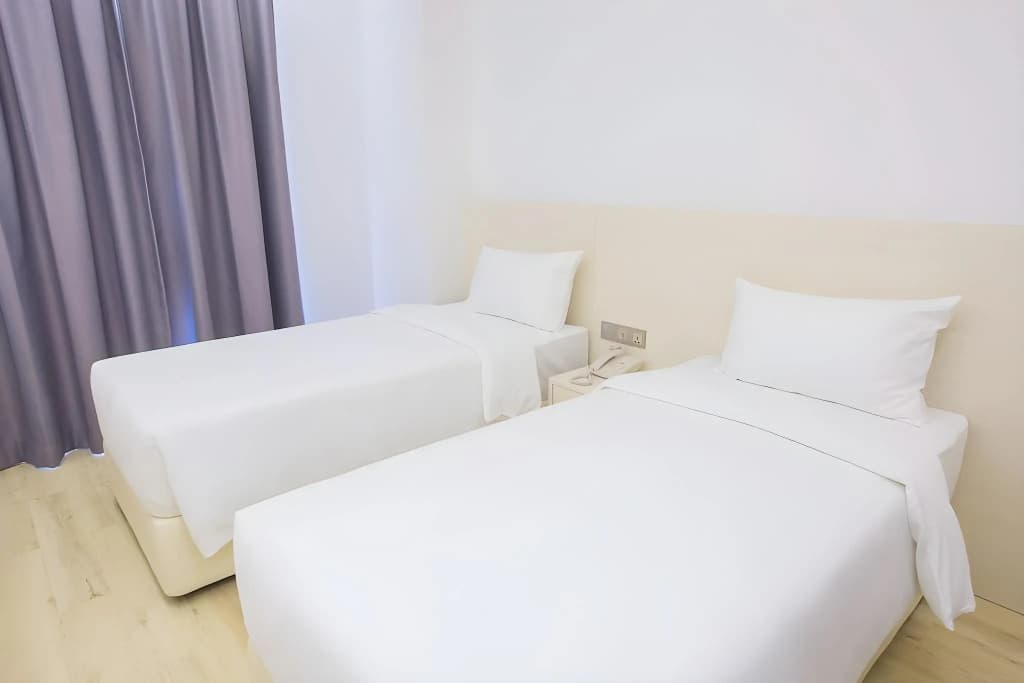 Minimalist Hotel - photo 13