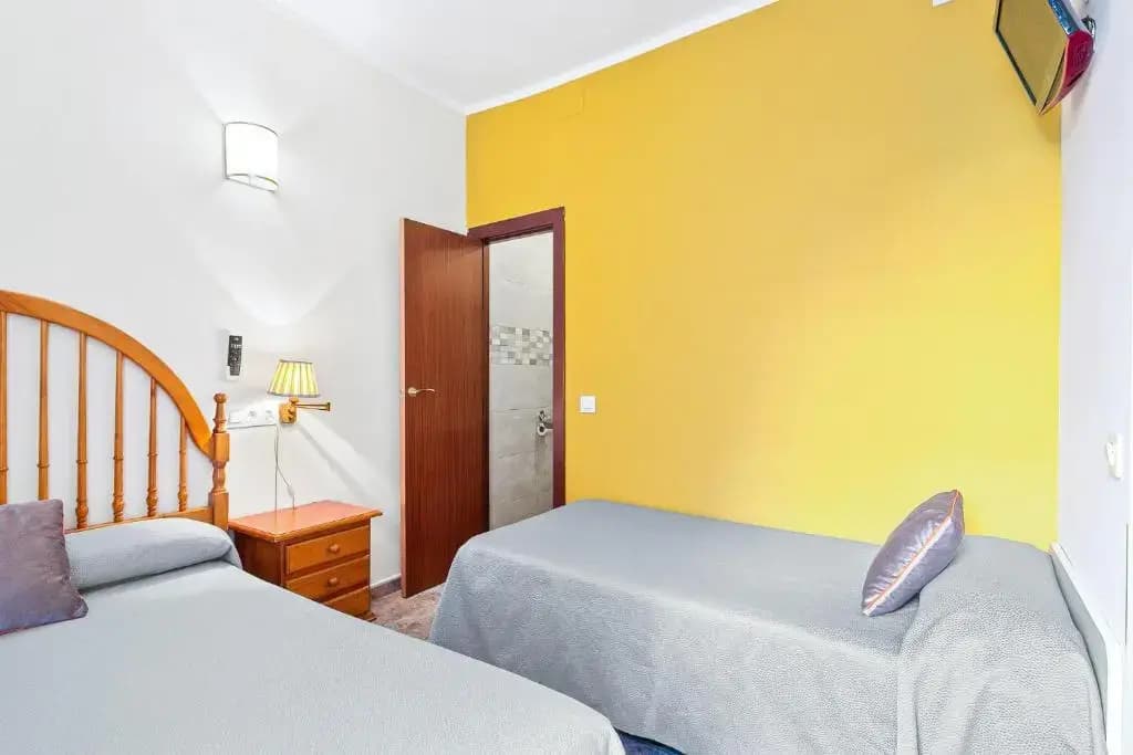 Hostal Santa Anna - photo 7