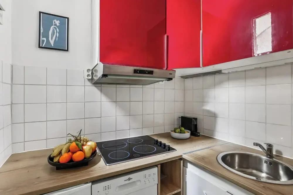 Bright 1BR Steps from Canal Saint-Martin - photo 10
