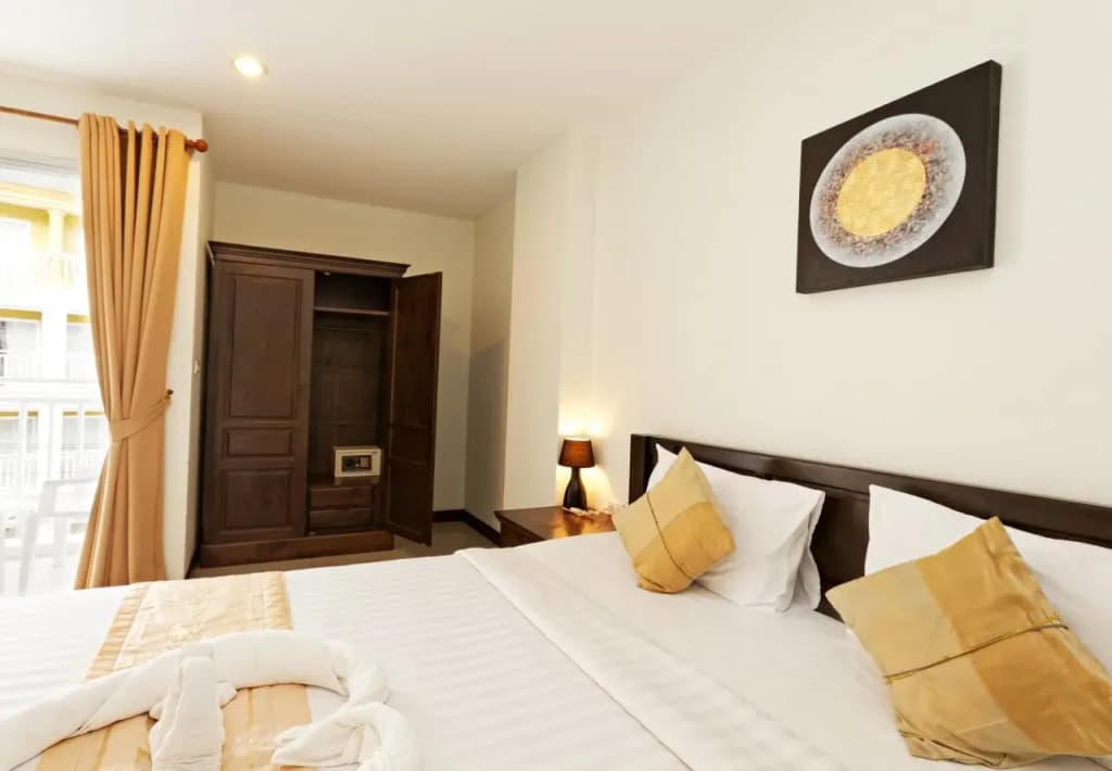 Garden Phuket Hotel - photo 4