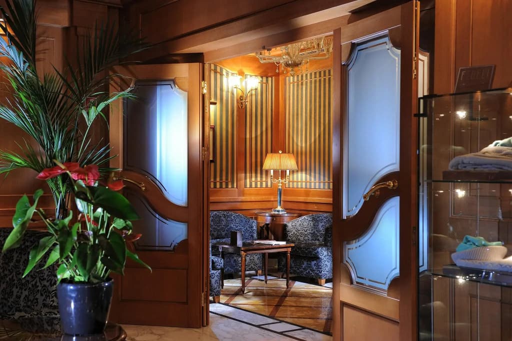 Hotel Manzoni - photo 22