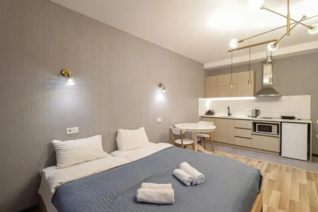 Cozy Studio Apartment in Tbilisi by Wehost - photo 2