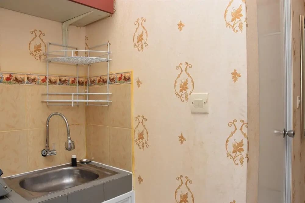 Homey 1Br At Menteng Square Apartment - photo 9