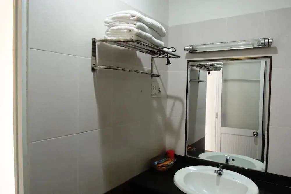 C30 Glory Hotel - photo 11