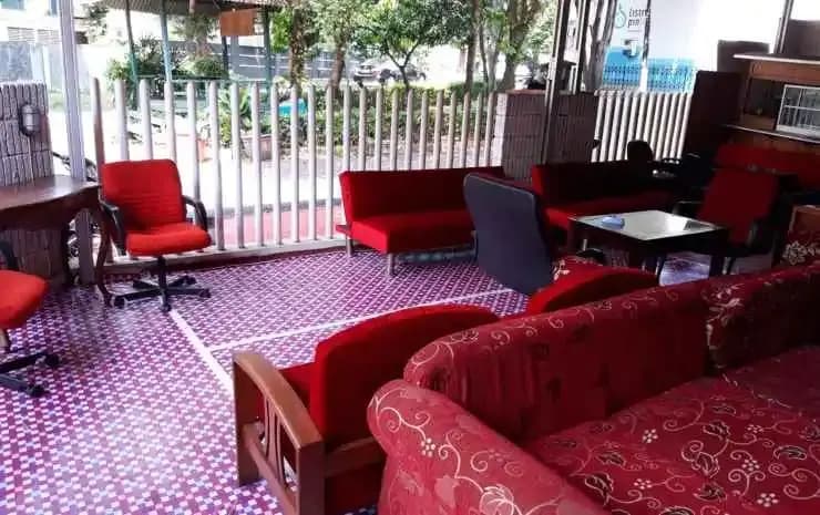 Mayestik Guest House Syariah - photo 15