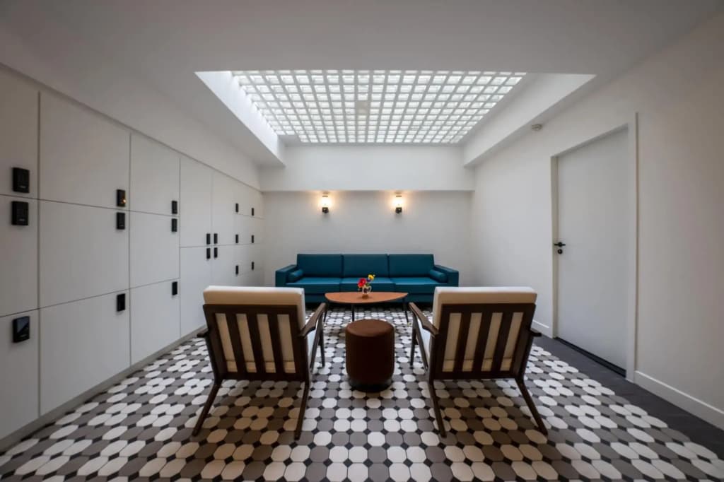 Beau M Paris Hostel - photo 16