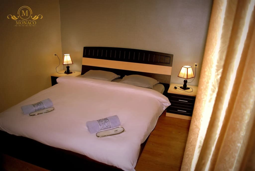 Hotel Monaco - photo 4