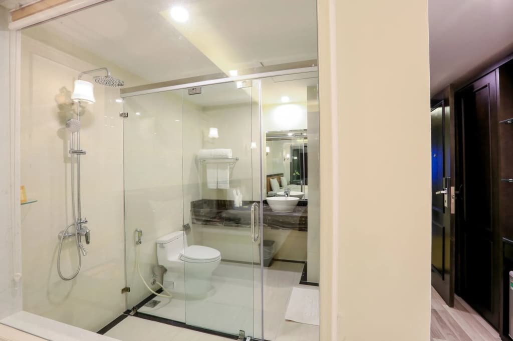 New Era Hotel & Spa - photo 8