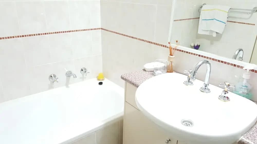 Furnished 2 Bedroom By Harbourside - photo 8