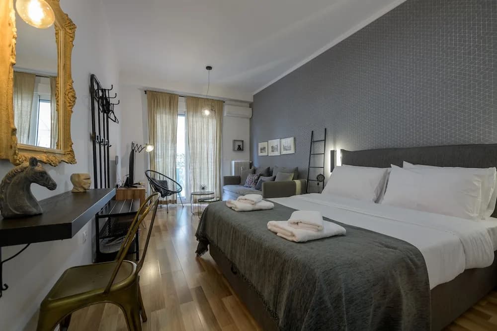 Luxe Athens Studio in Kolonaki - photo 2