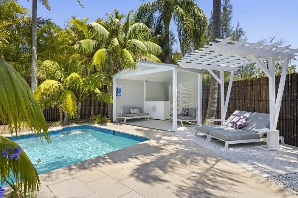 Spacious 4-bed Home Near Avalon Beach - photo 14