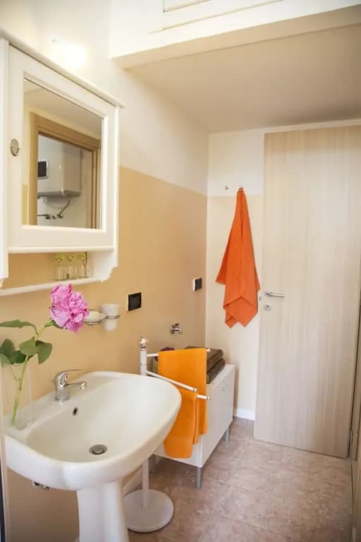 Station Apartment - photo 7