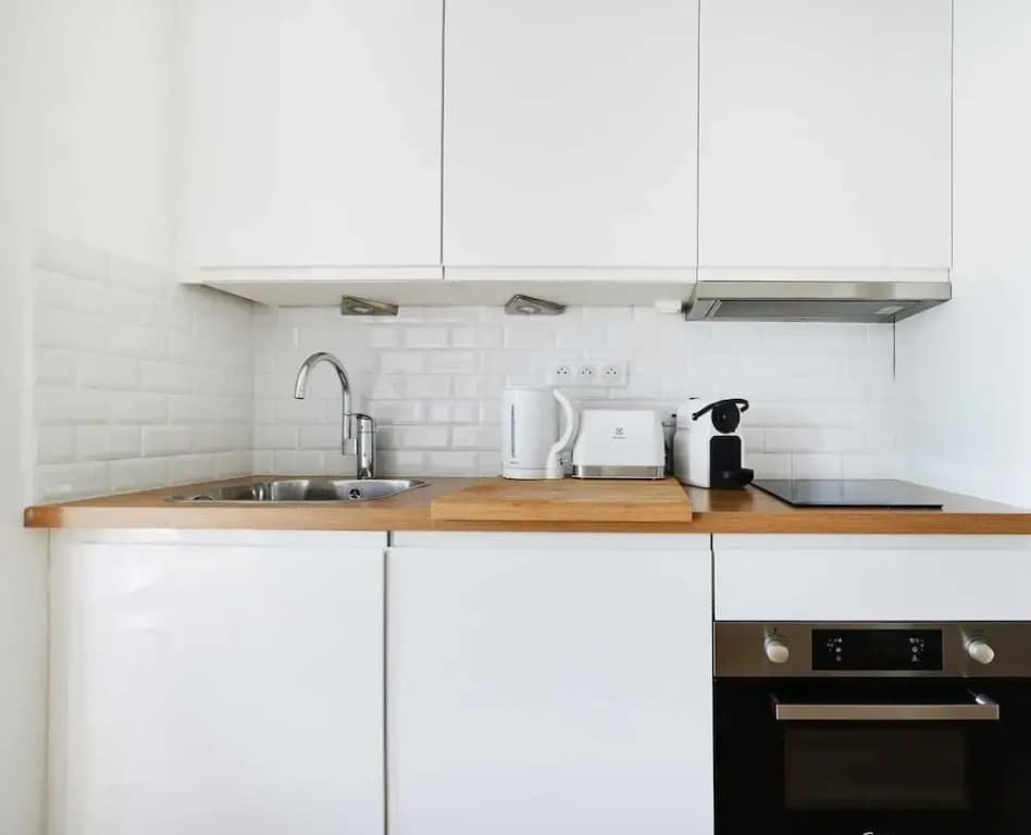 Comfortable Apartment - 1br/4p - Sacre Coeur - photo 9