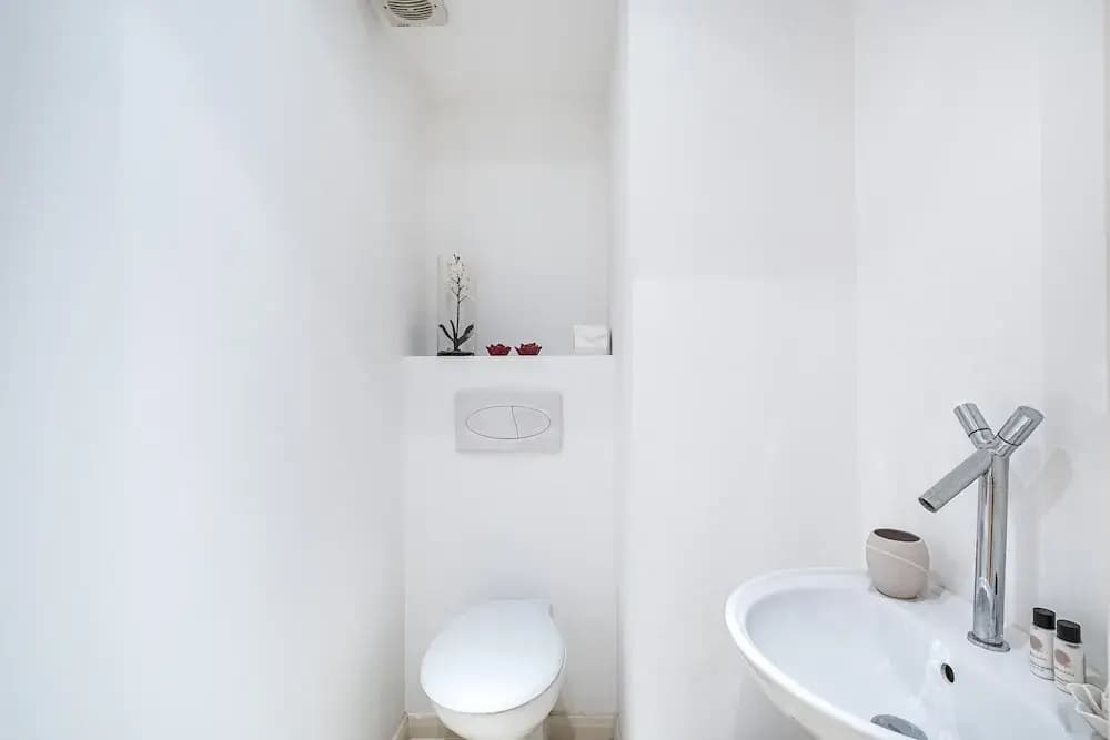 Laystall Apartment - photo 14
