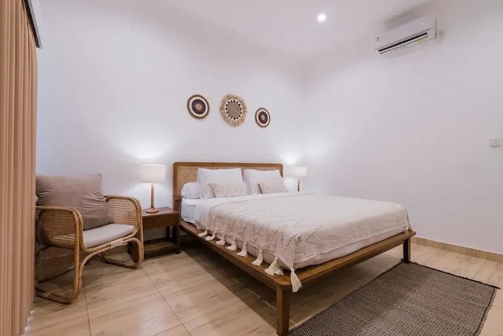 Villa Leya & Leon Canggu - Private 3BR Villa with Pool - photo 19
