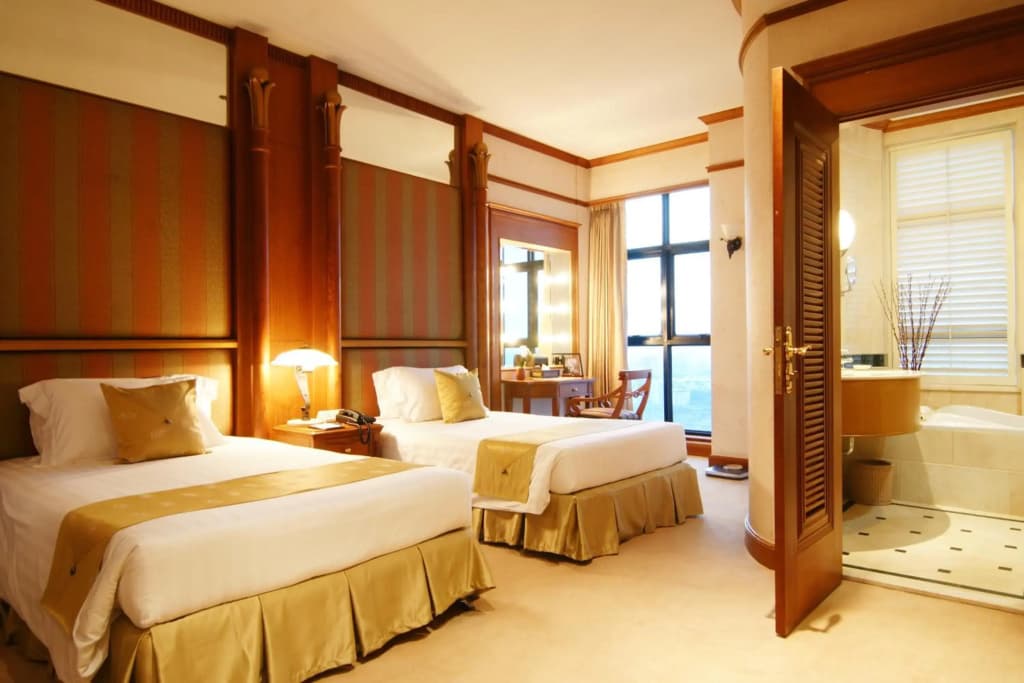 Grand Diamond Suites Hotel - photo 2