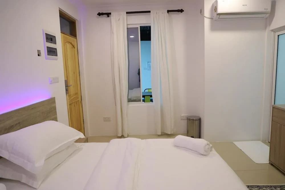 Moodhu Surf House - photo 8