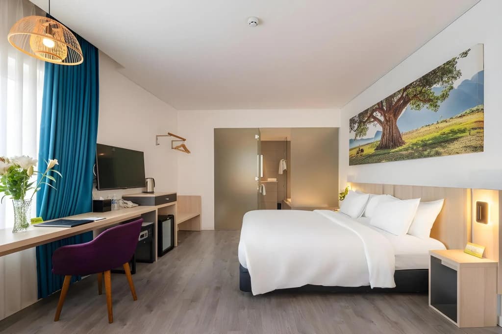 Liberty Hotel Saigon Greenview - photo 33