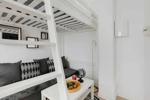 Magnifique Studio 1BR/4P - Guy Moquet / Brochant - photo 2