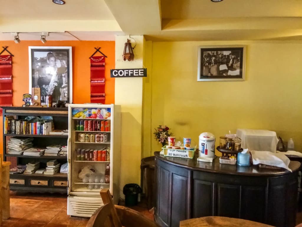 Bautong Lodge Guest House - photo 16