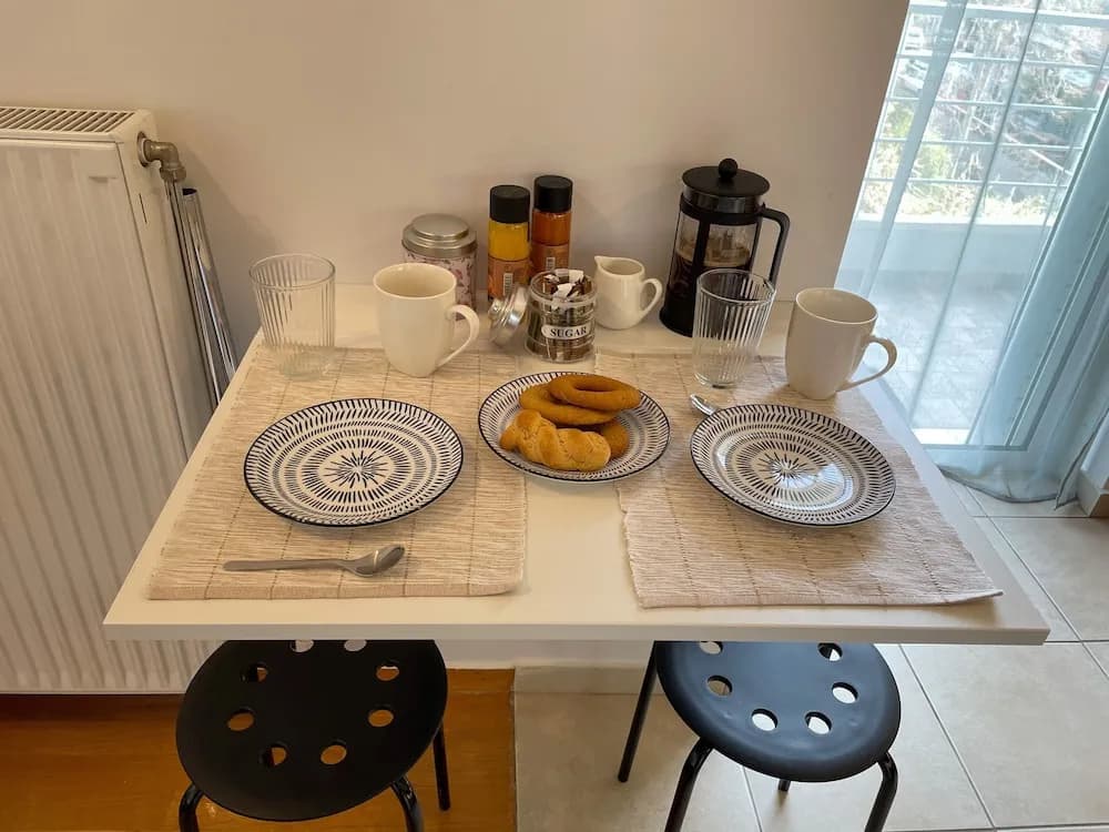 Ageliki's Athens Centre 2BDRM & Parking - photo 8