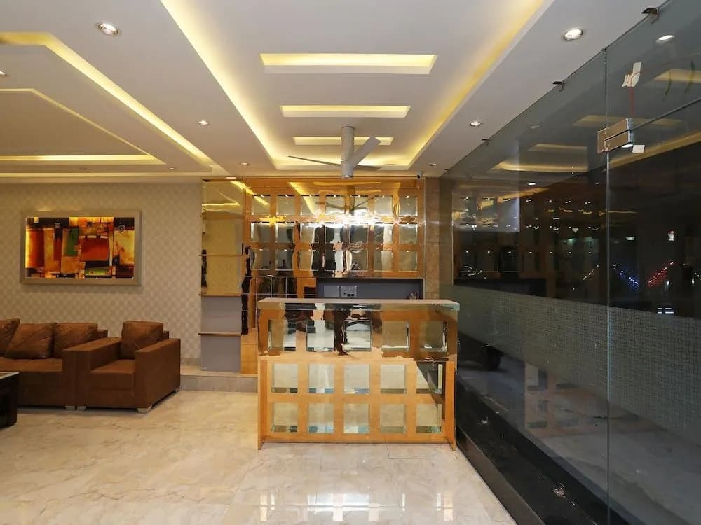 Hotel Urban Luxury - photo 2
