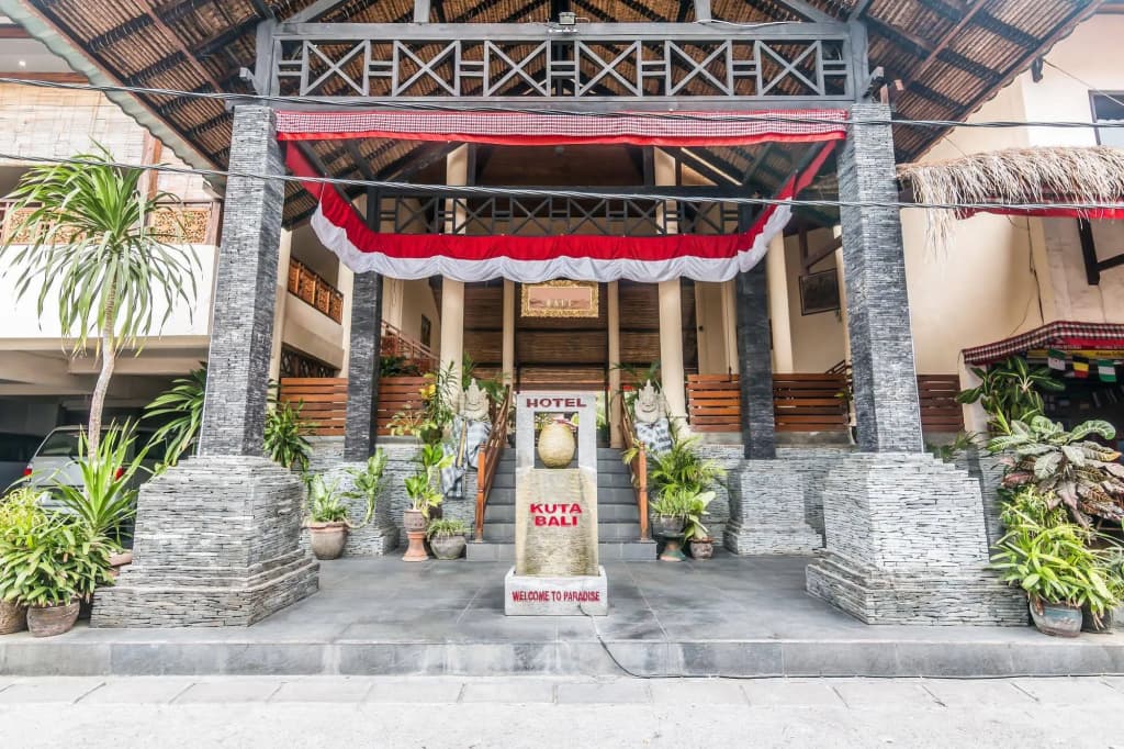 ZEN Rooms Kuta Flora - photo 13