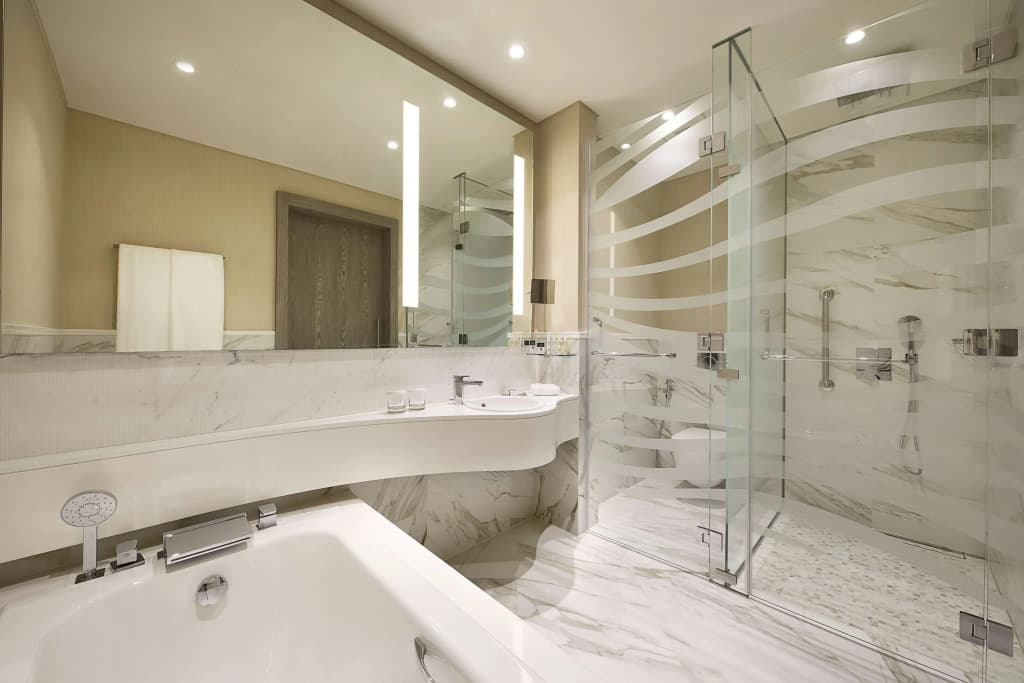DoubleTree by Hilton Hotel Doha Old Town - photo 11