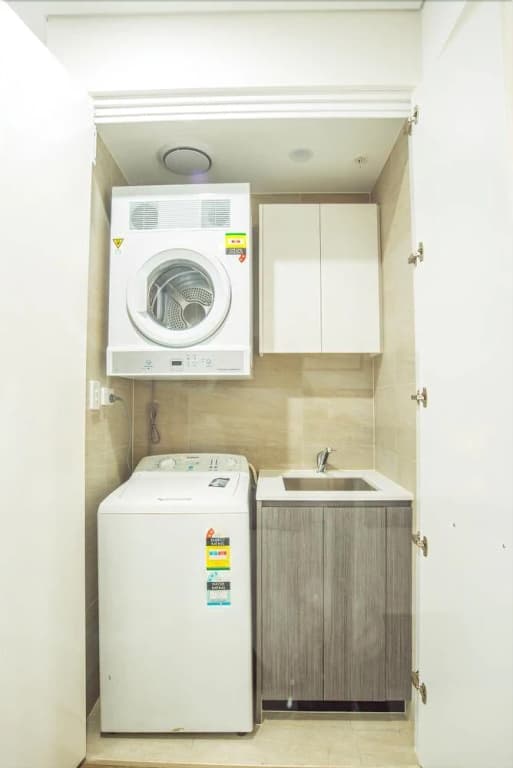 Cozy Studio Near Eastvilliage Shopping Center - photo 5