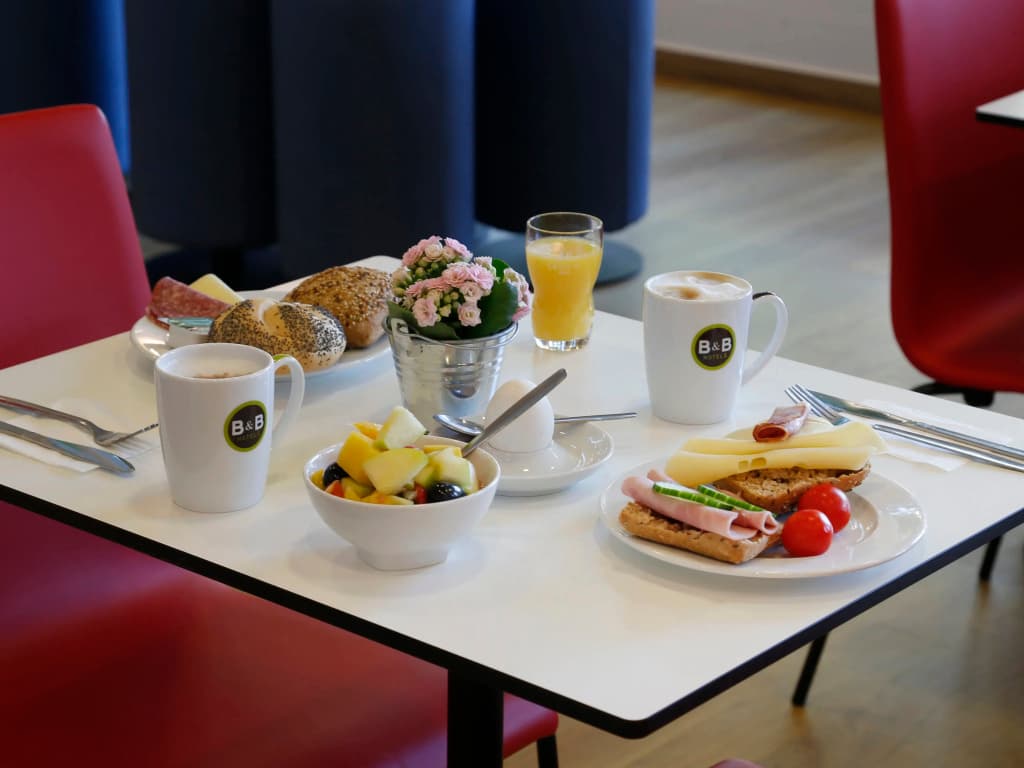 B&B Hotel Berlin-Charlottenburg - photo 11