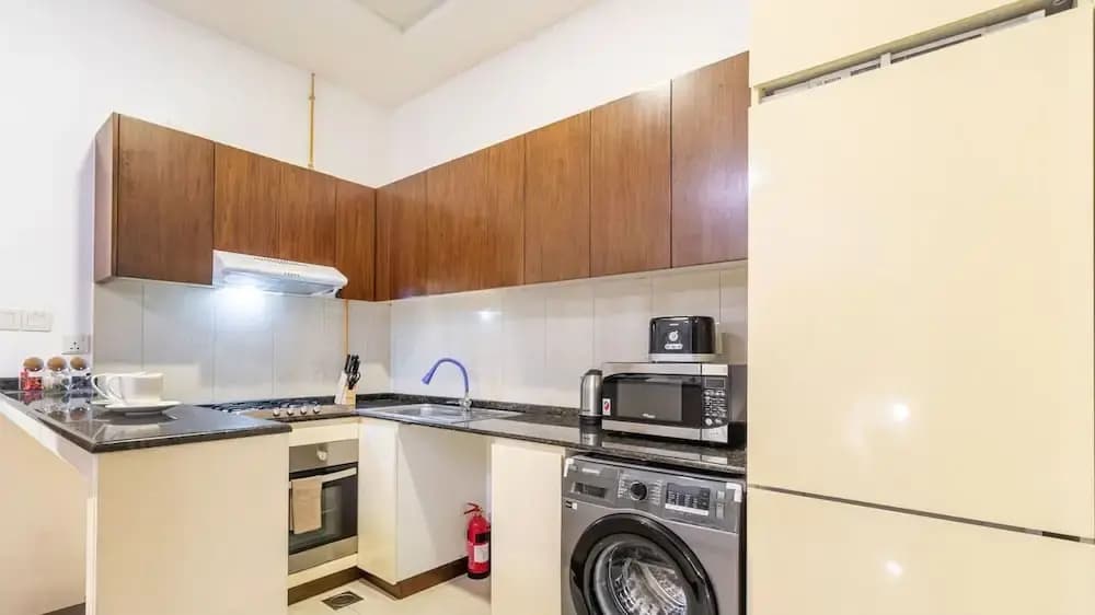 Studio in JVC w Premium Amenities Near Circle Mall - photo 16