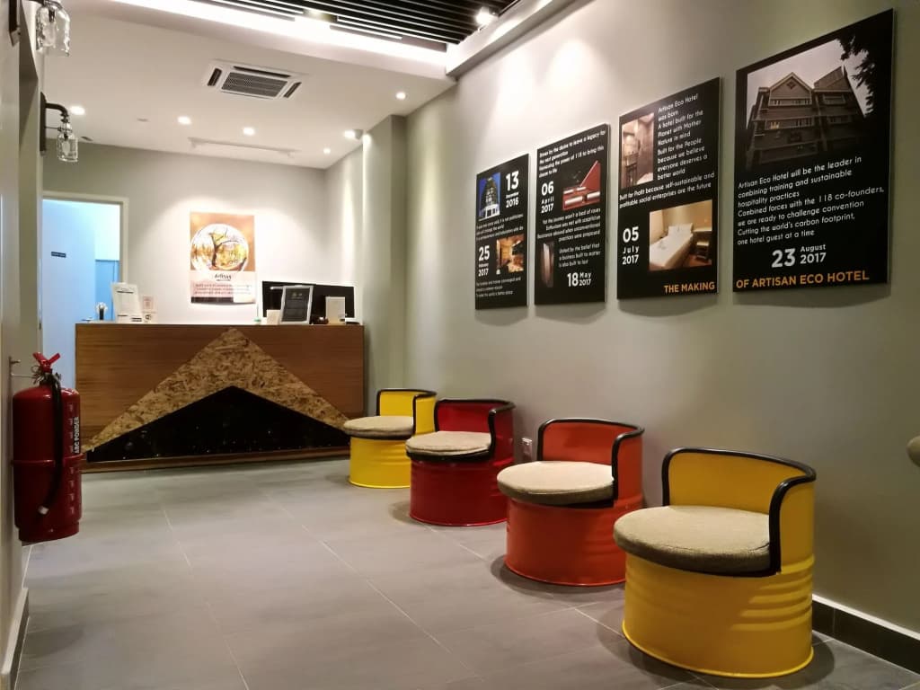 Artisan Eco Hotel - photo 2