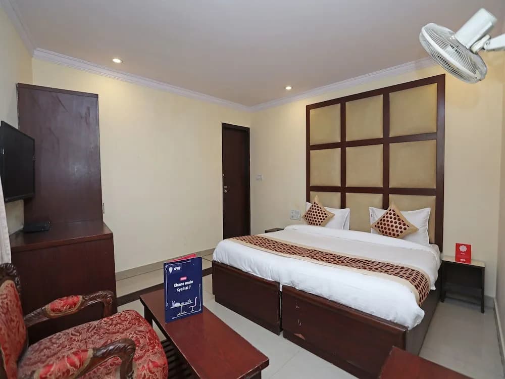 OYO 10750 Hotel Vivek - photo 4