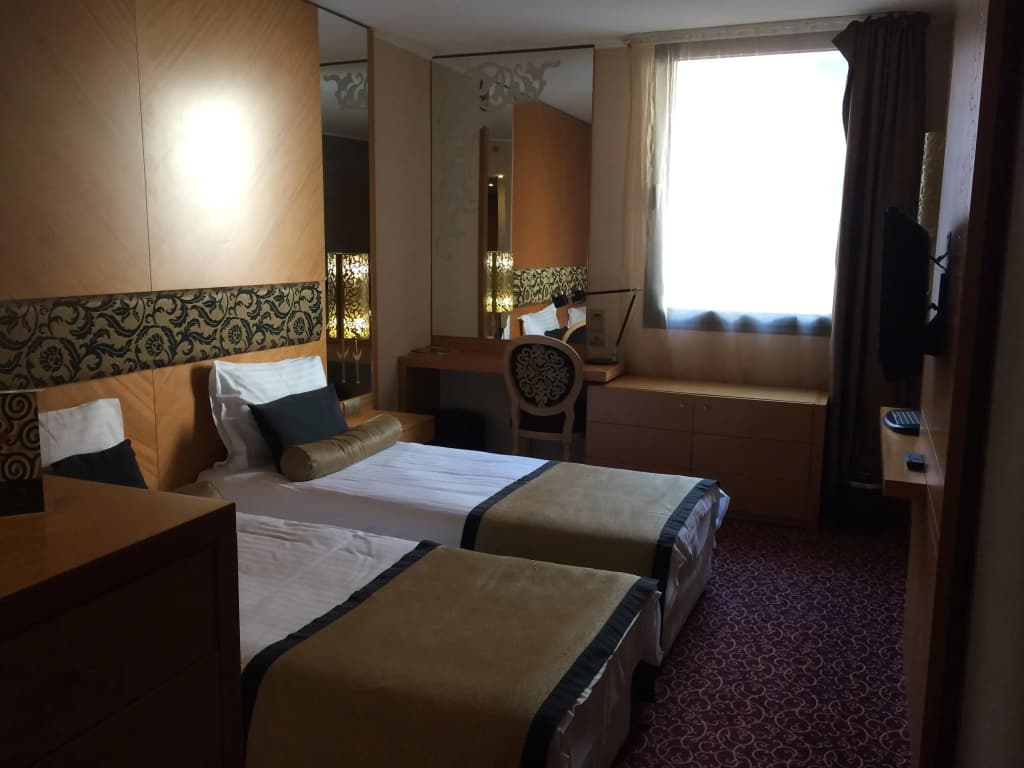 Marmara Hotel Budapest - photo 26