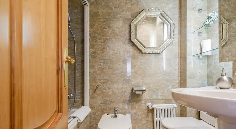 Charming Arguelles Apartment - photo 7