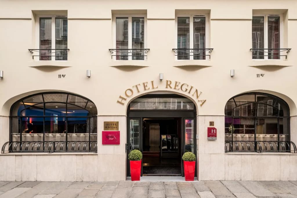 Hotel Regina Opéra Grands Boulevards - photo 1