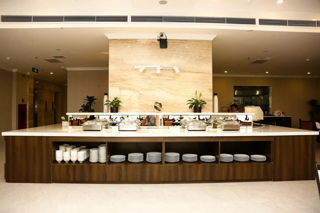 New Era Hotel & Spa - photo 22