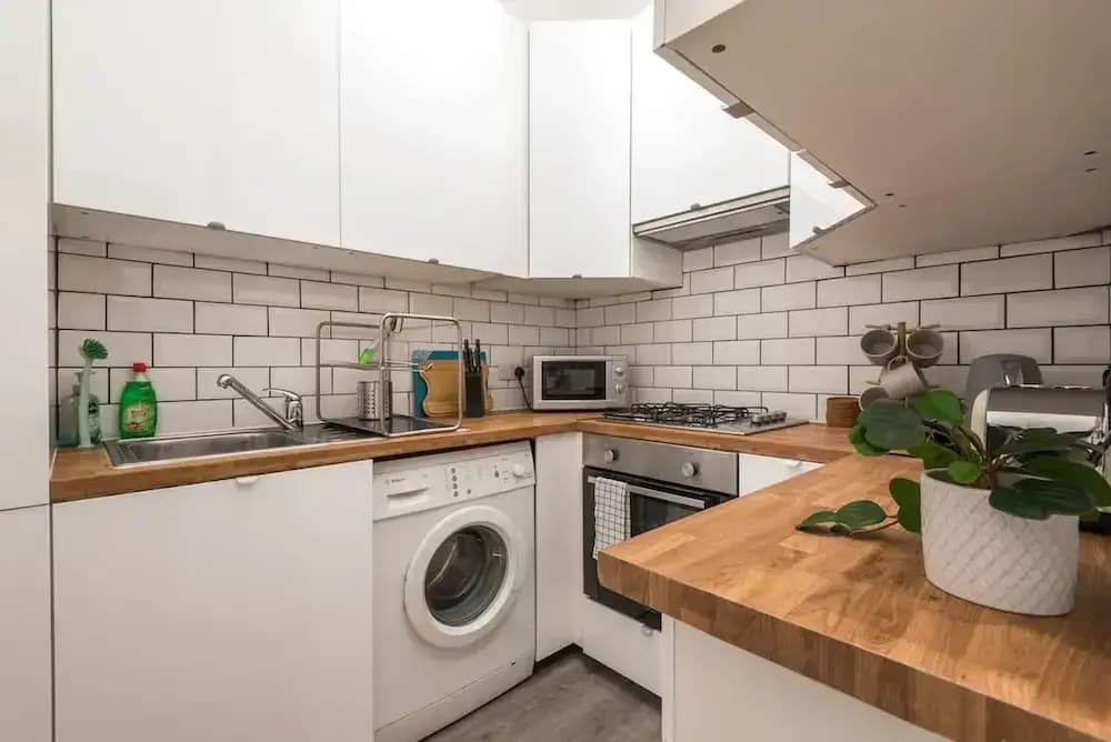 1bed-ground Fl -private Entrance - photo 6