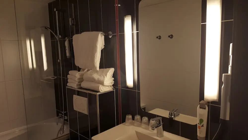 ibis Styles Paris Pigalle Montmartre - photo 8