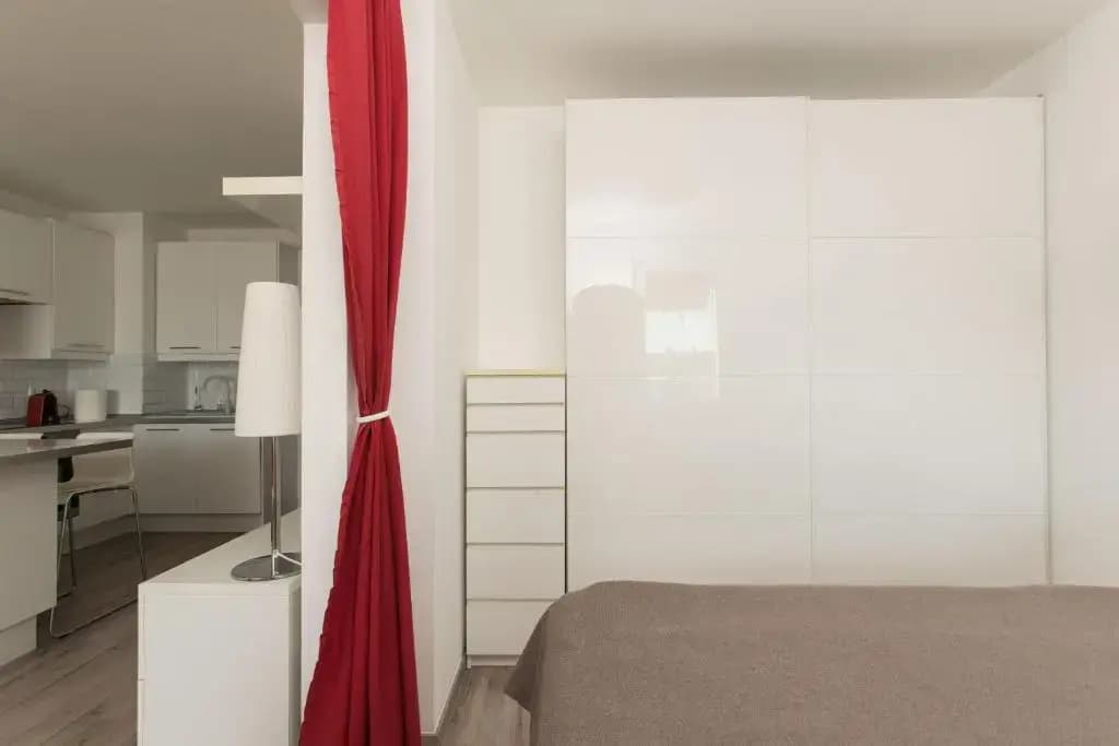 City Break Apartment 1. - PRIVATE GARAGE/AC - photo 5