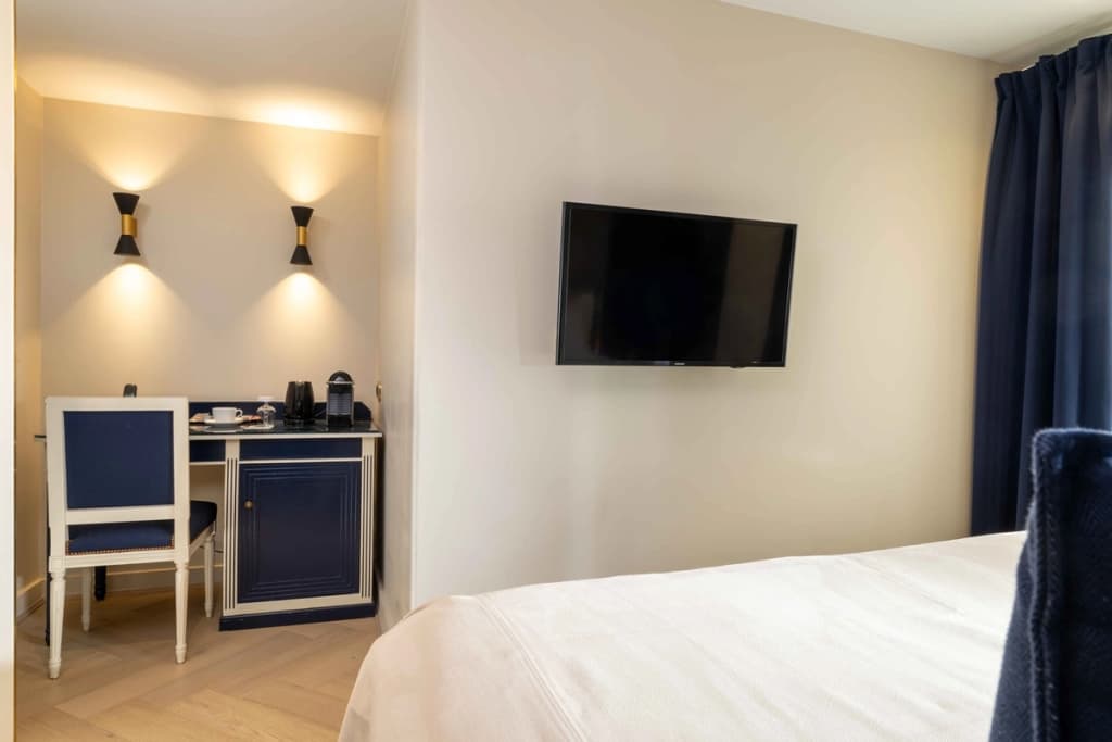 Hotel Queen Mary Paris - photo 40