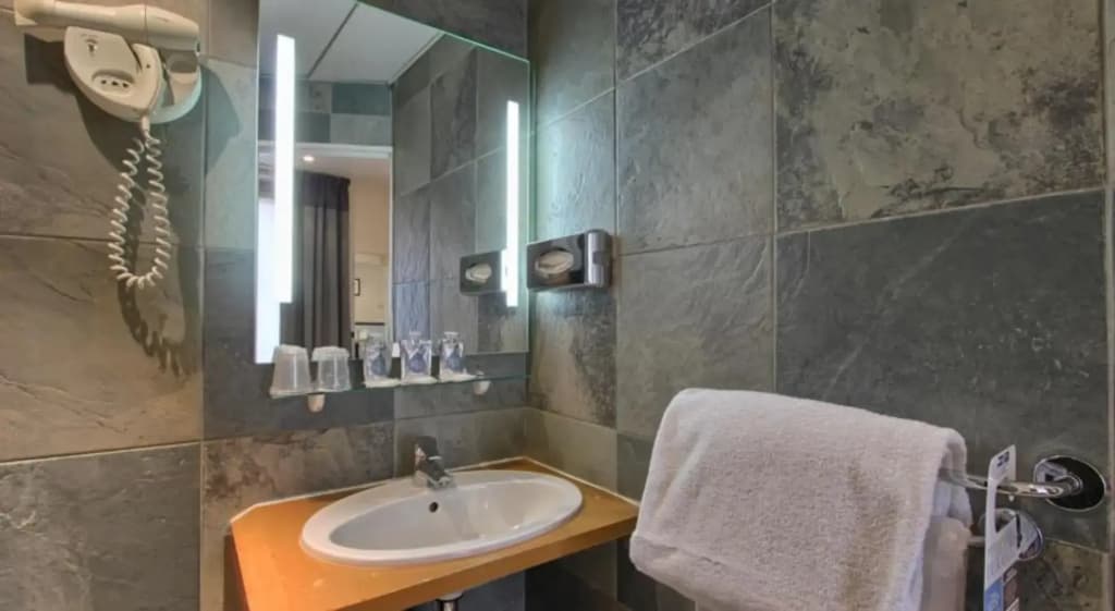 Timhotel Paris Gare du Nord - photo 9