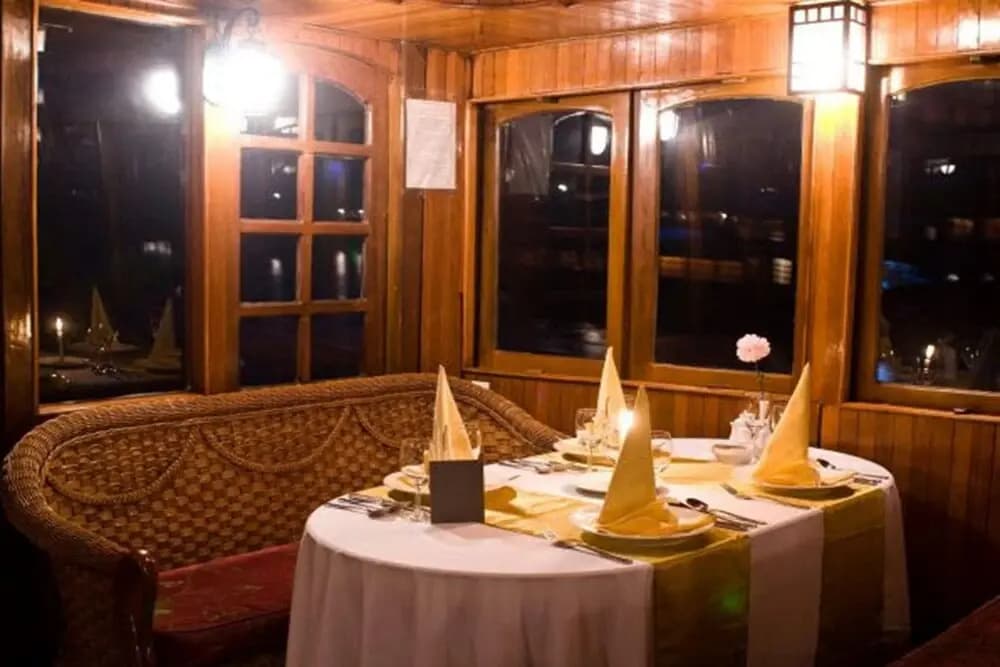 Huong Hai Junks Halong - photo 22