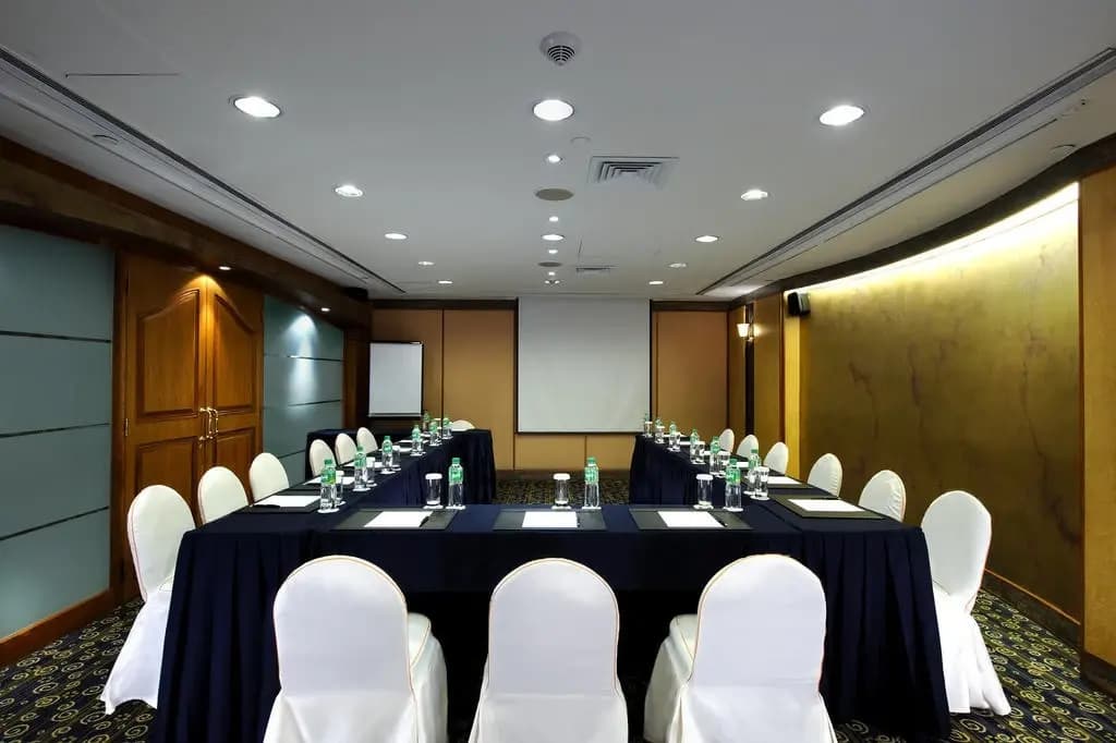 Charterhouse Causeway Bay - photo 19
