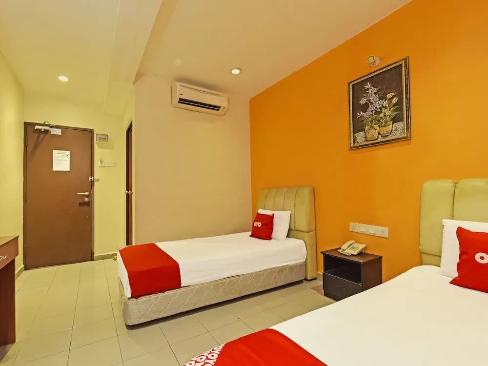 OYO 90510 Hotel Sahara - photo 6